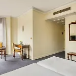 Sercotel Arenal فندق بلباو