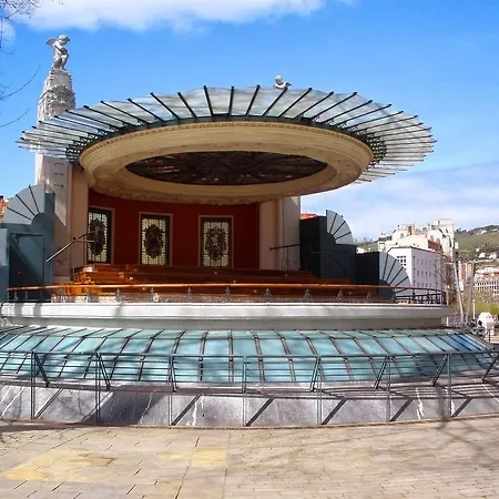 Sercotel Arenal ホテル 3*