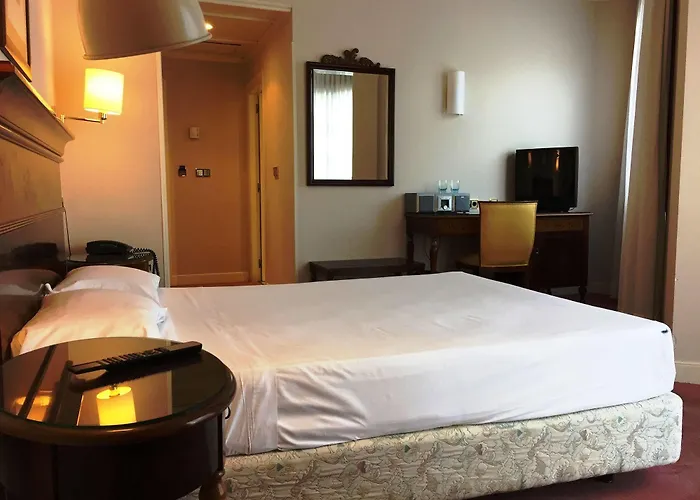 Sercotel Arenal Hotell