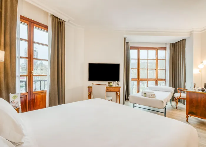 Hotel Sercotel Arenal